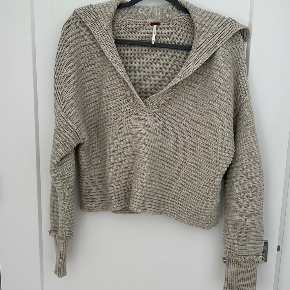 Free people cropped sweater sweatshirt knit top
